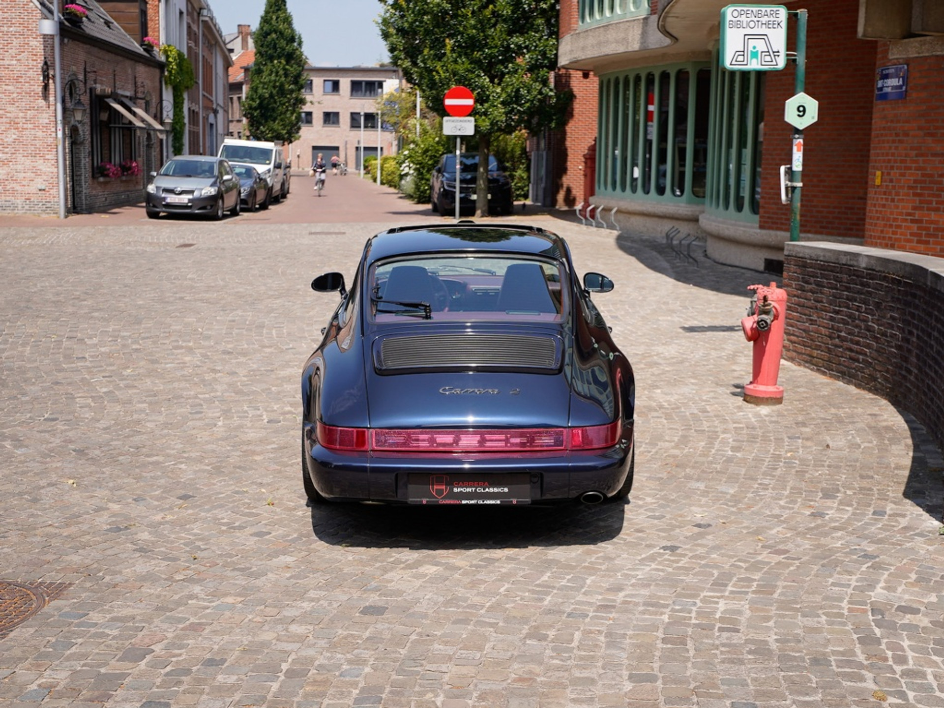 43511168-14.jpg