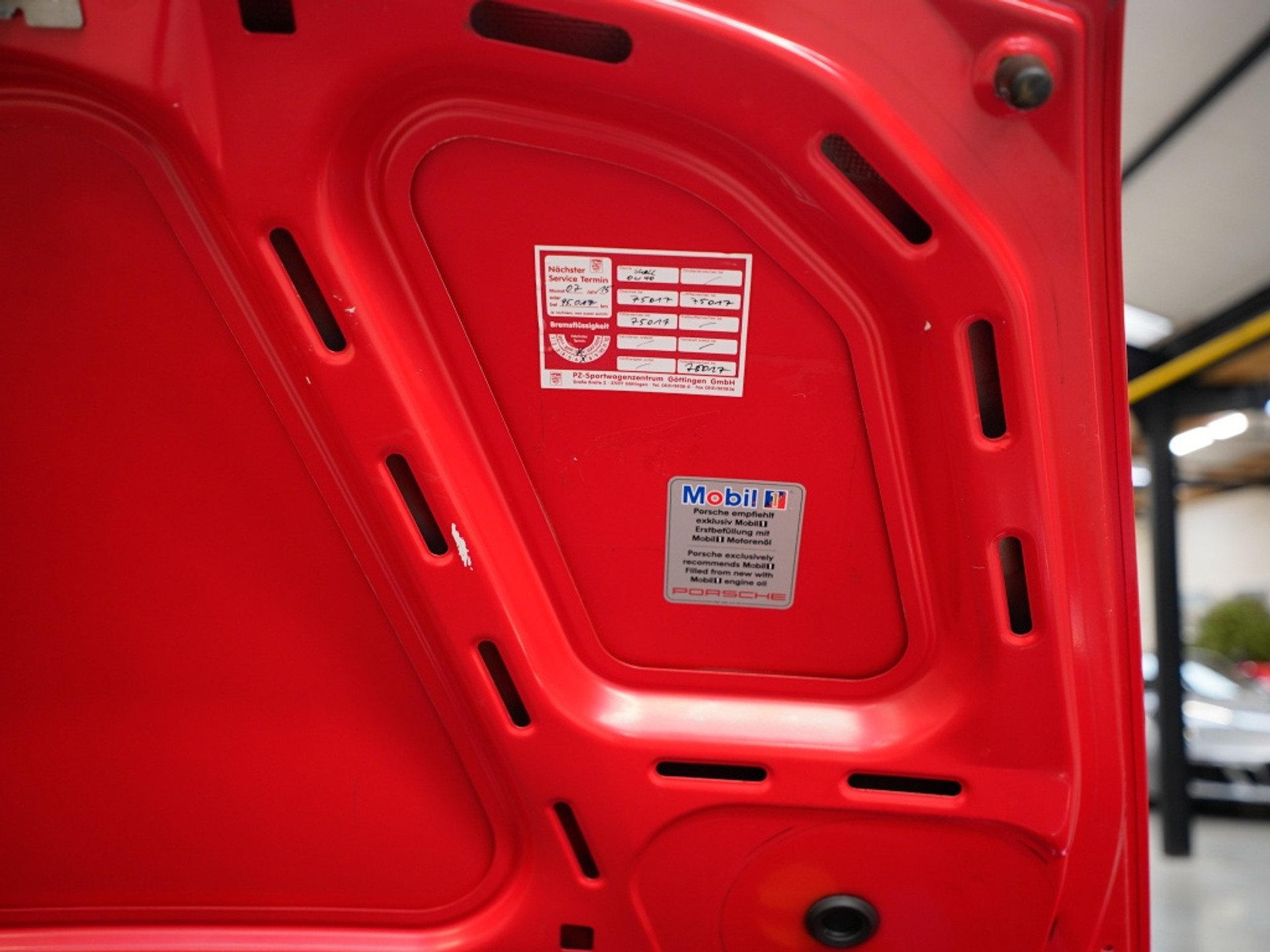 44410813-29.jpg