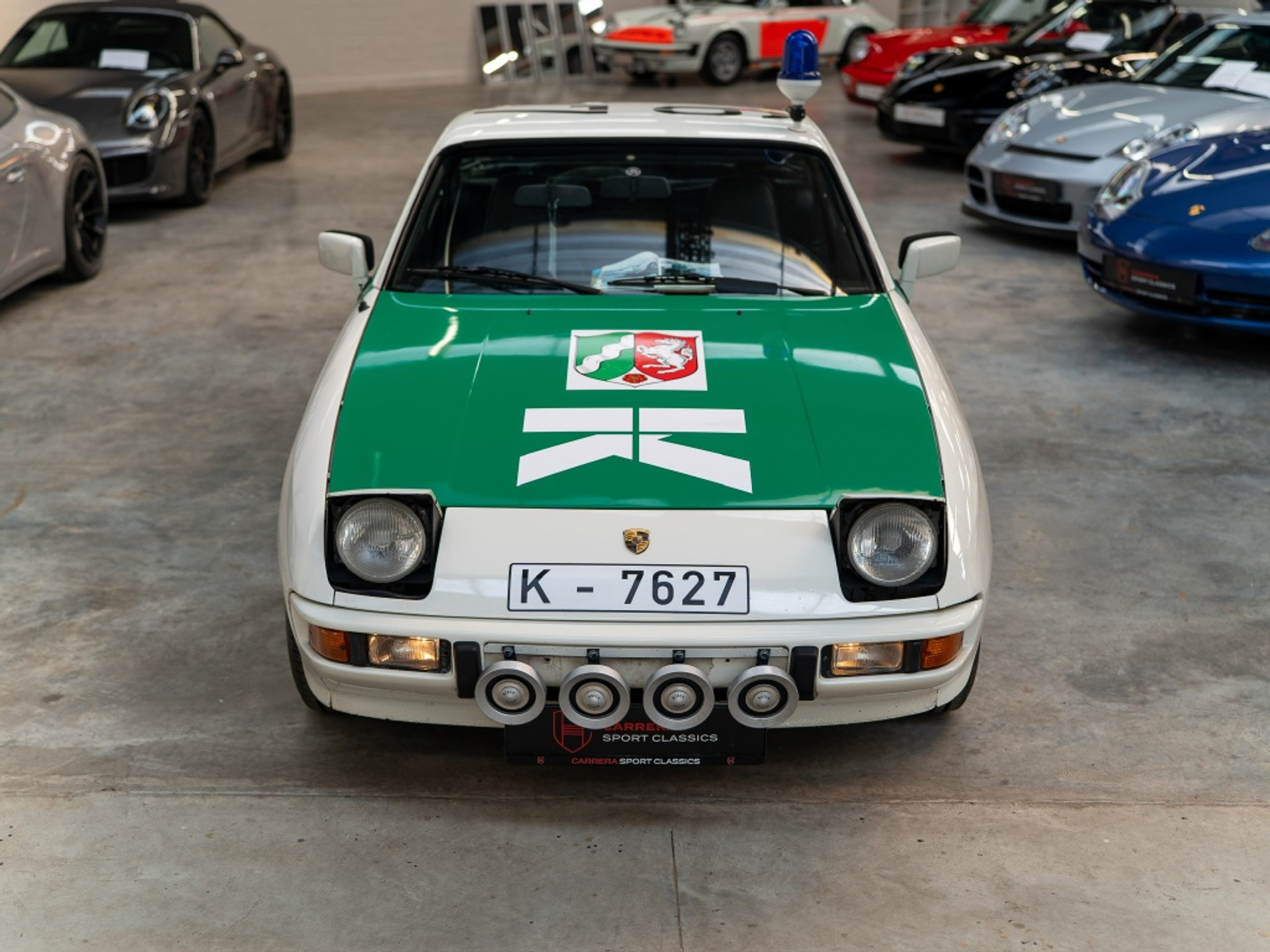 44519337-11.jpg