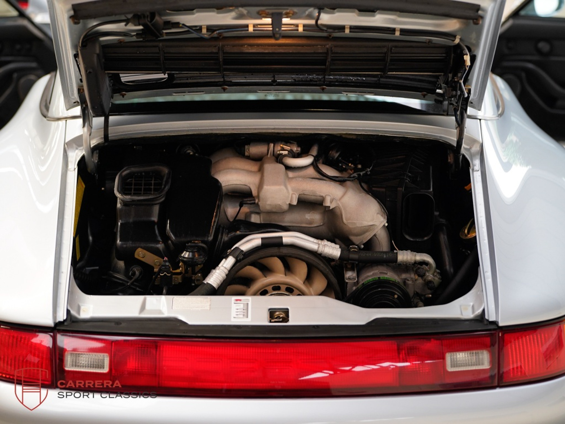 47660237-4.jpg