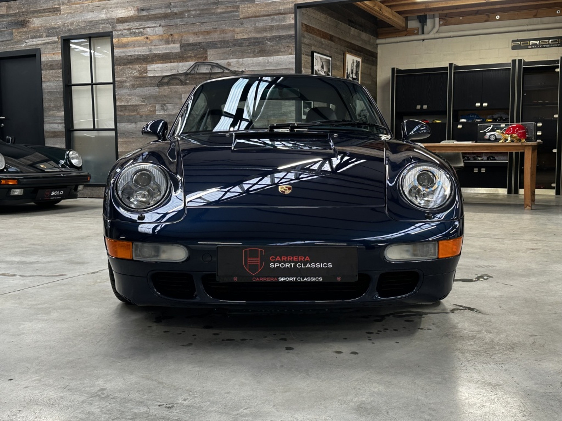47975118-8.jpg