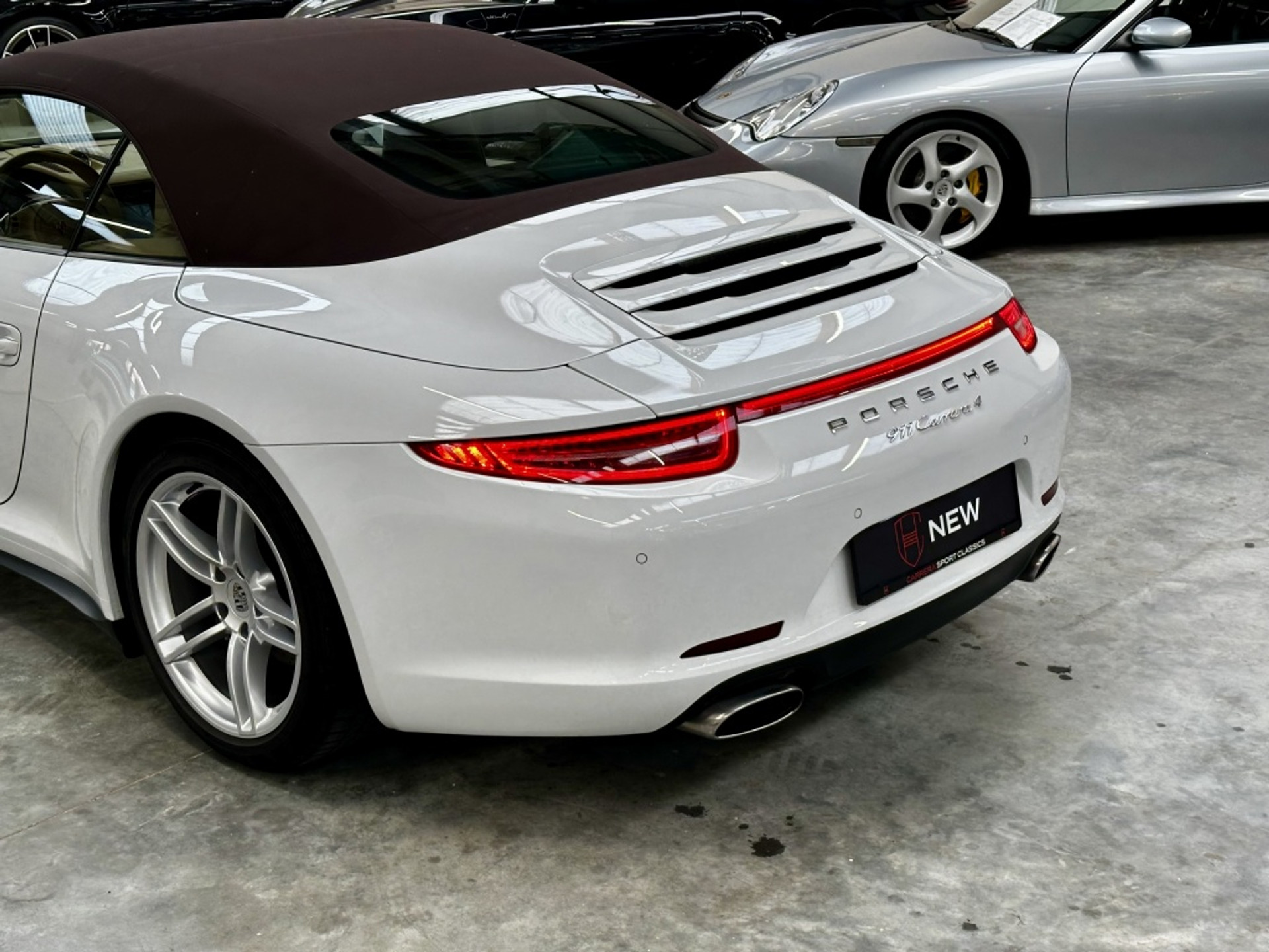48348312-1.jpg